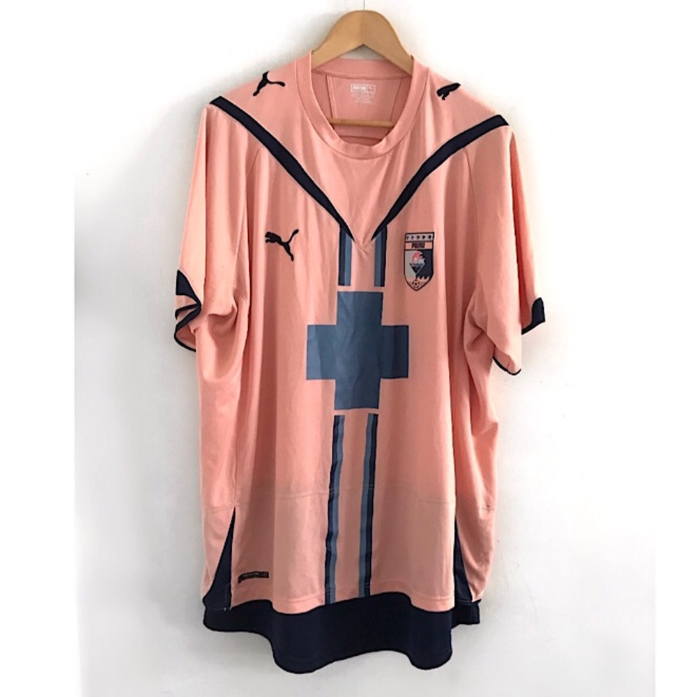 Puma Pink Dolphin Tshirt top man size XXL sport athletic